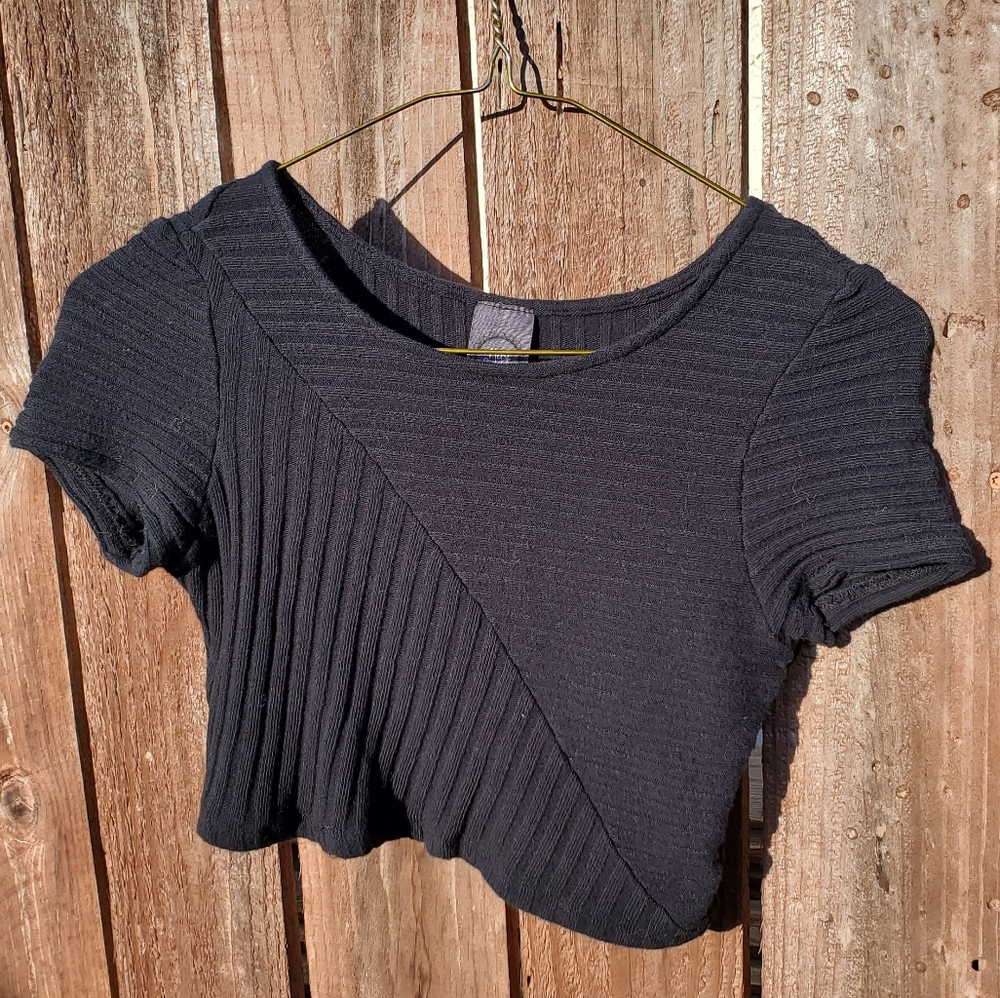 Black crop top with cap sleeve